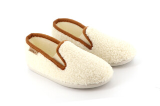 Airplum - Chaussons bouclette enfant Angora blanc