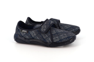 DESCARTE Chausson scratch homme par la marque Airplum Airplum - DESCARTE Chausson scratch homme