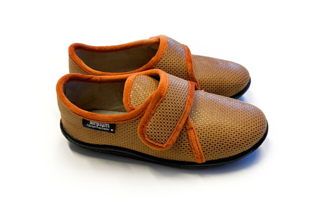 Airplum - Chaussons confort senior femme à scratch ZOCRE orange