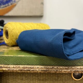Ceinture Anita – viscose indigo (couleur d’India) par la marque Quintessence Quintessence - Ceinture Anita – viscose indigo (couleur d’India)
