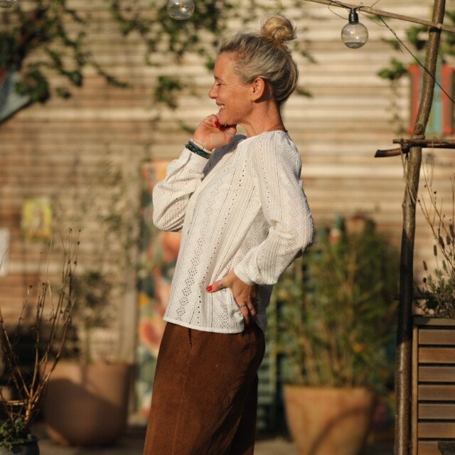 Quintessence - Blouse Amarante - broderie géométrique ivoire