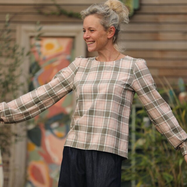 Quintessence - Blouse Amarante - Tartan kaki/rose