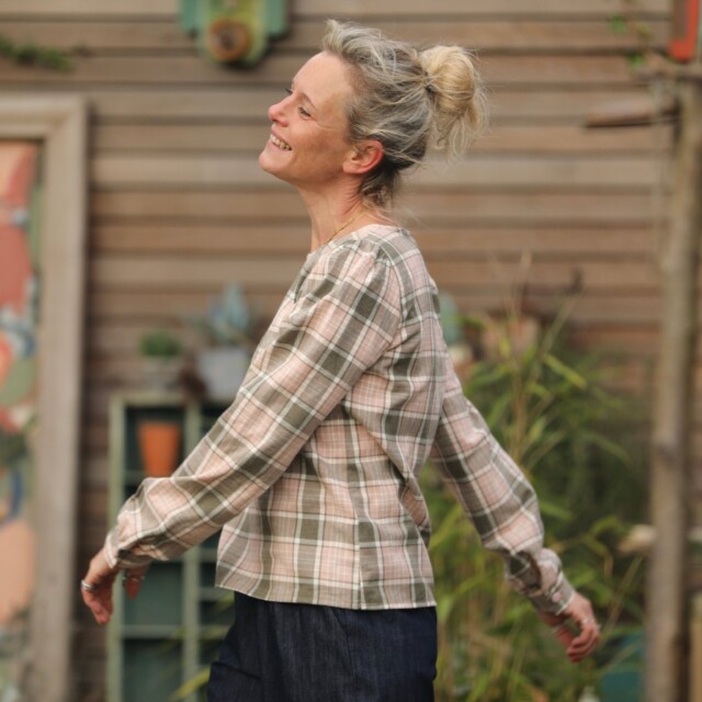 Quintessence - Blouse Amarante - Tartan kaki/rose