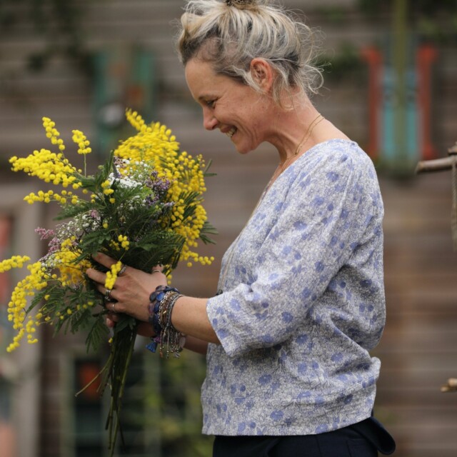 Quintessence - Blouse Eulalie col V - manches 3/4 - double gaze de coton chardon