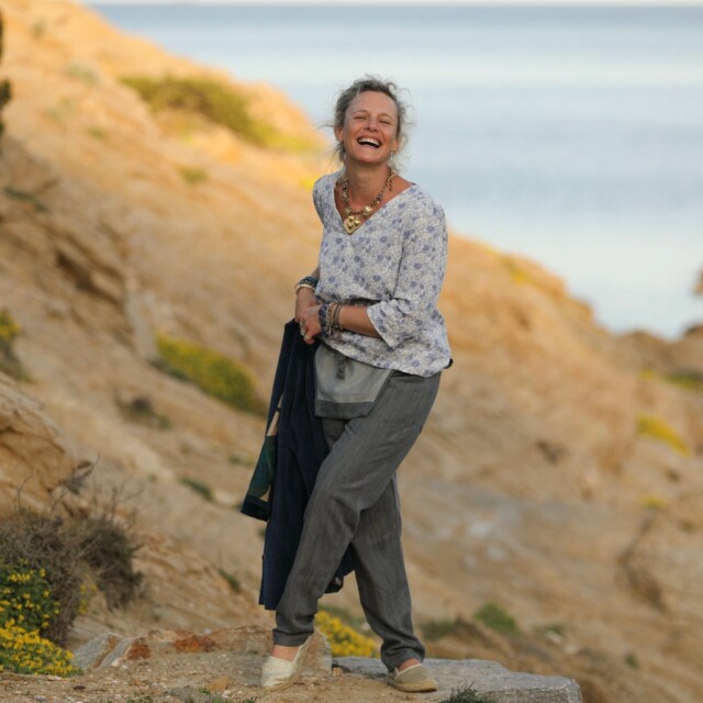 Quintessence - Blouse Eulalie col V - manches 3/4 - double gaze de coton chardon