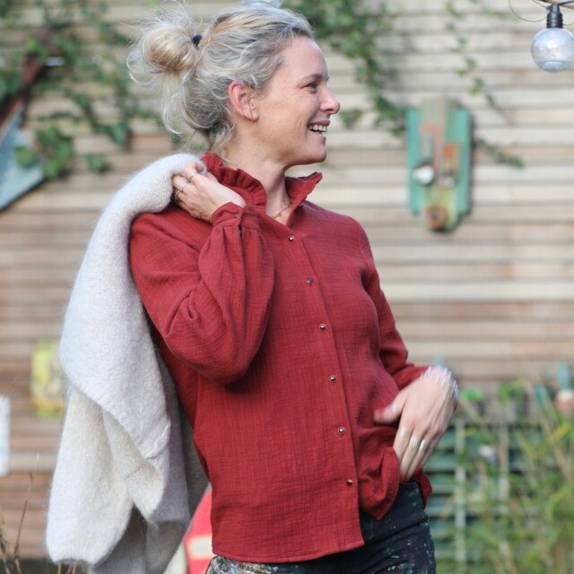 Blouse Marthe – armuré/double gaze de coton terre de sienne par la marque Quintessence Quintessence - Blouse Marthe – armuré/double gaze de coton terre de sienne