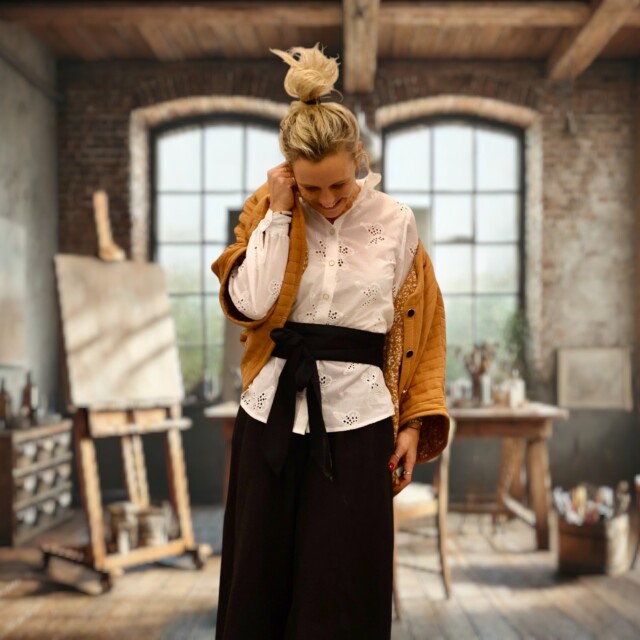 Quintessence - Blouse Marthe -  broderie papillon