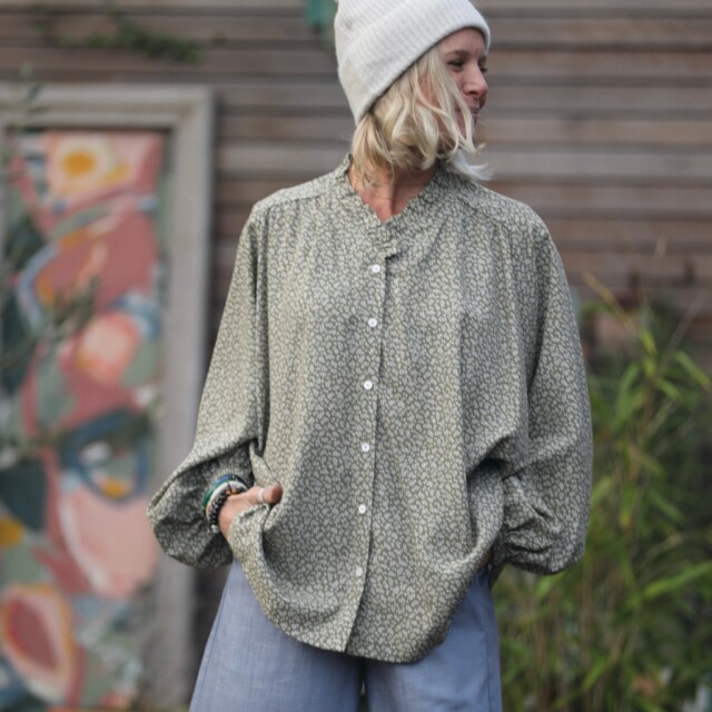 Quintessence - Blouse Miléna - coton fleurettes kaki