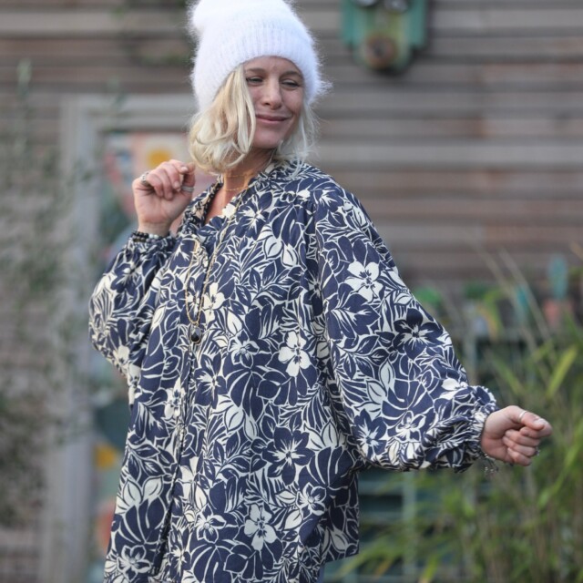 Quintessence - Blouse Miléna - velours milleraies fleuri marine