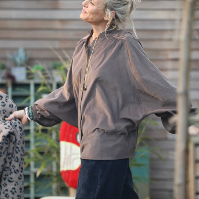 Quintessence - Blouse Miléna - velours milleraies moka