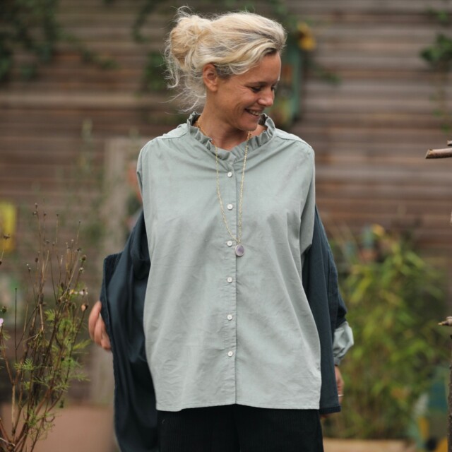 Quintessence - Blouse Miléna - velours milleraies vert d'eau