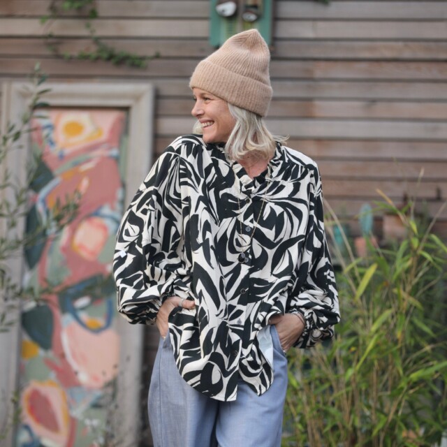 Quintessence - Blouse Miléna - viscose graphique noir/ivoire