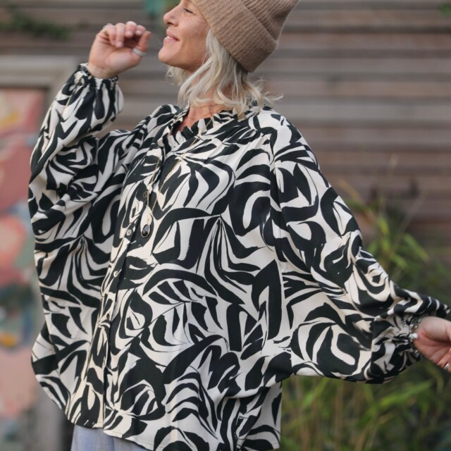 Quintessence - Blouse Miléna - viscose graphique noir/ivoire