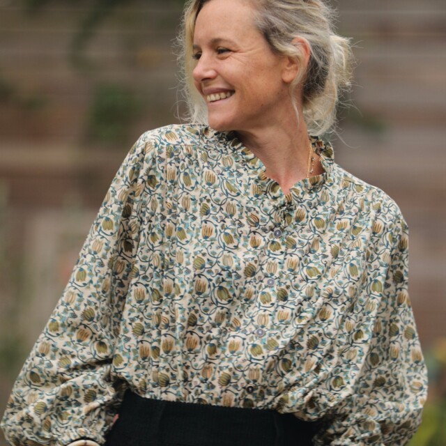 Quintessence - Blouse Miléna - voile de coton Fleurs de Jaipur