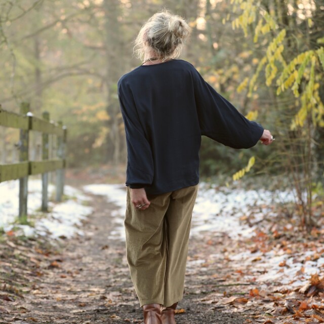 Quintessence - Blouse  Mina – Sergé de viscose marine