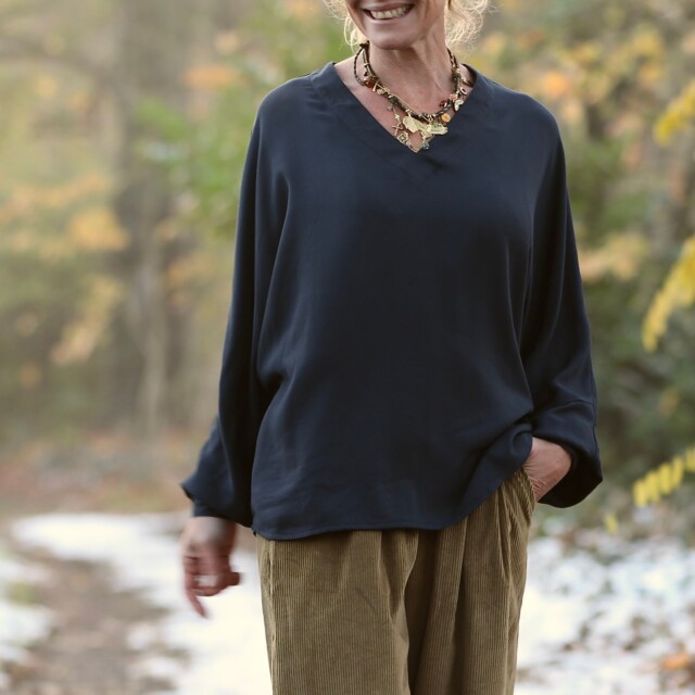 Quintessence - Blouse  Mina – Sergé de viscose marine