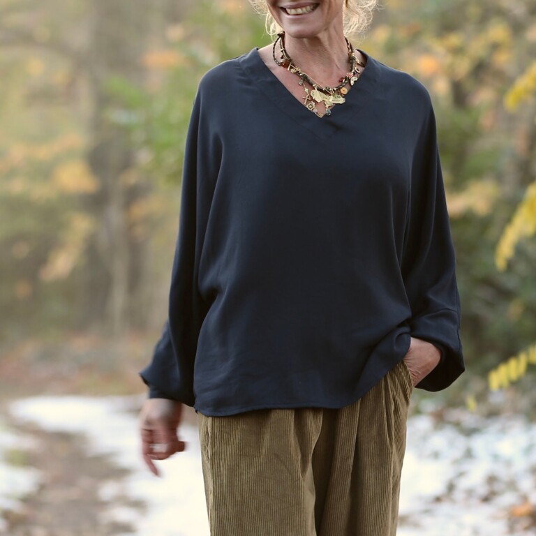 Quintessence - Blouse  Mina – Sergé de viscose marine