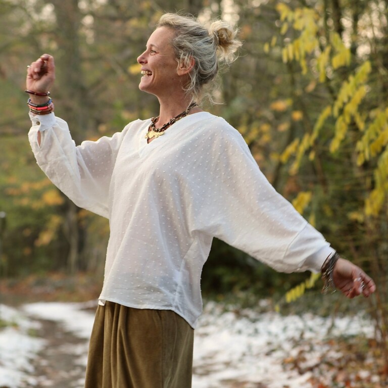 blouse mina voile de coton blanc plumetis 4112618 Quintessence - Blouse Mina – Voile de coton blanc plumetis