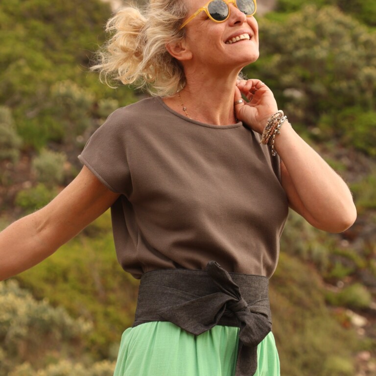 Quintessence - Ceinture Anita en jean  de coton noir India