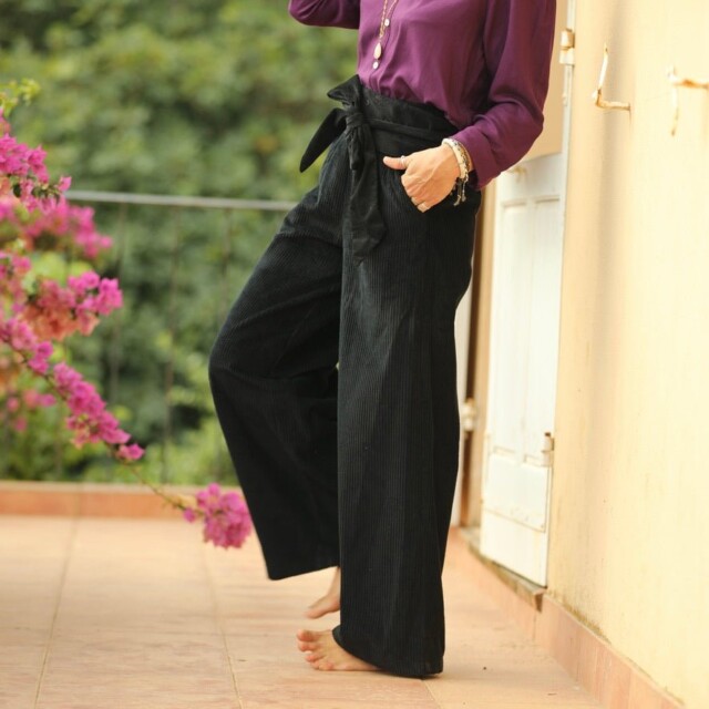 Quintessence - Ceinture Anita - velours de coton milleraies noir