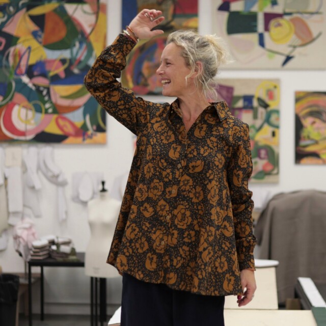 Quintessence - Chemise Caroline - Satin de coton Fleurs de Curcuma