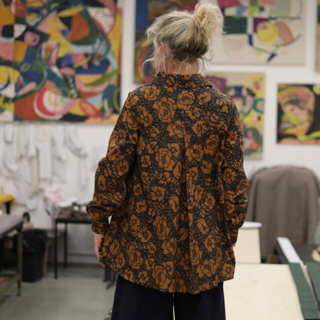 Quintessence - Chemise Caroline - Satin de coton Fleurs de Curcuma