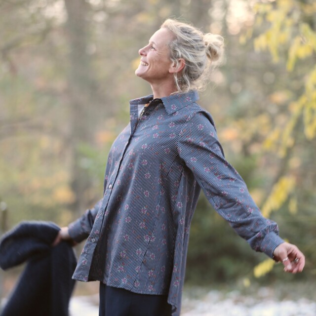 Quintessence - Chemise Caroline - Satin de coton Rayures Botaniques