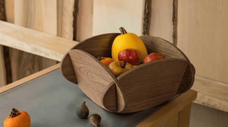 Manufacture Jacquemin - Corbeille à fruit en noyer massif