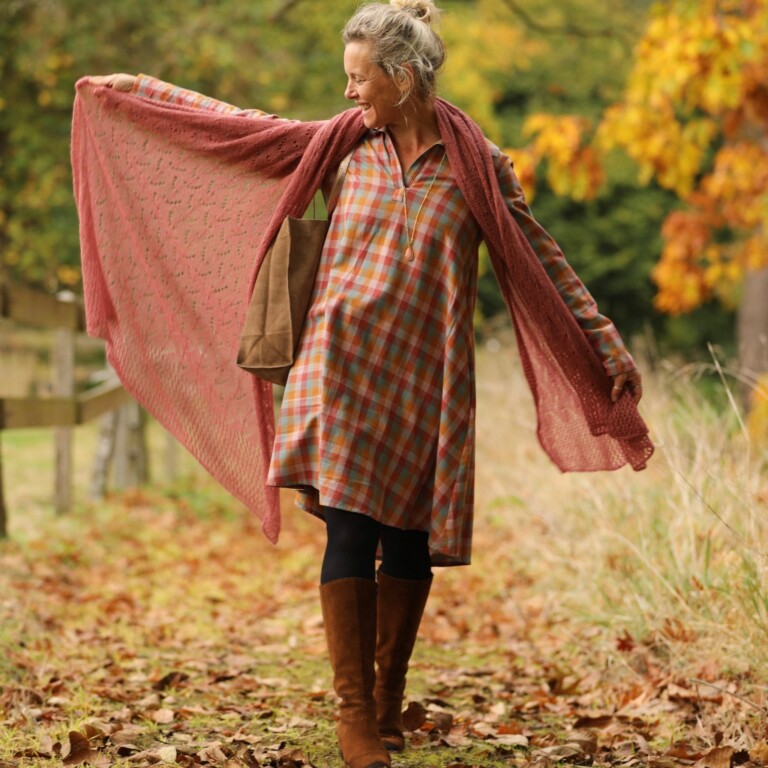 echarpe leonie rose boise 7815776 Quintessence - Écharpe Léonie rose boisé