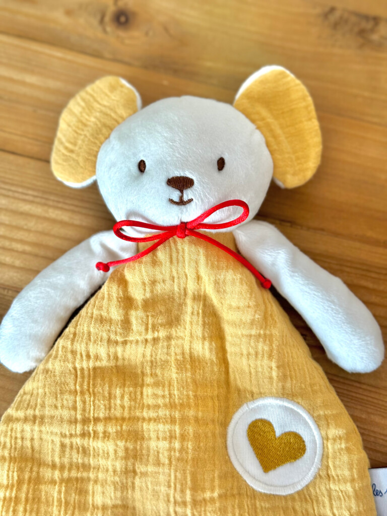 Les Petites Maries - Doudou à bisous - Souris