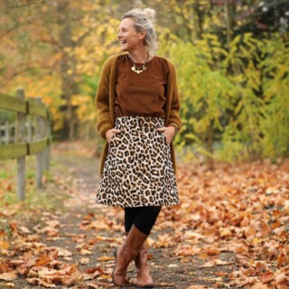 Jupe Maya – Jacquard graou par la marque Quintessence Quintessence - Jupe Maya – Jacquard graou