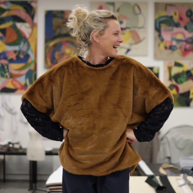 Quintessence - Le Poncho Douillet Pétronille - Fourrure camel