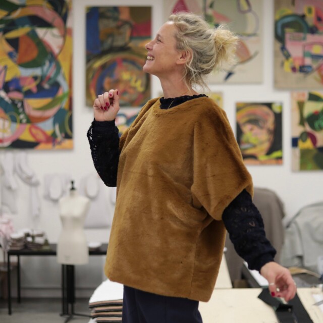 Quintessence - Le Poncho Douillet Pétronille - Fourrure camel