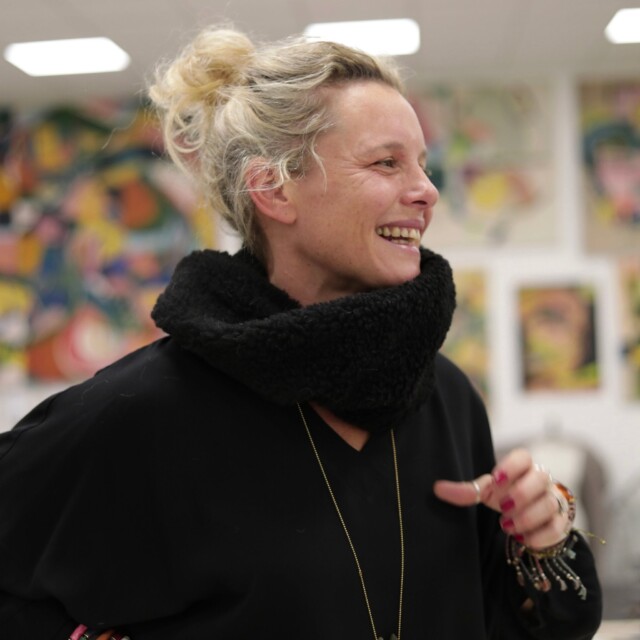 Quintessence - Le snood Douillet Nilo - Sherpa noir - hauteur 14cm