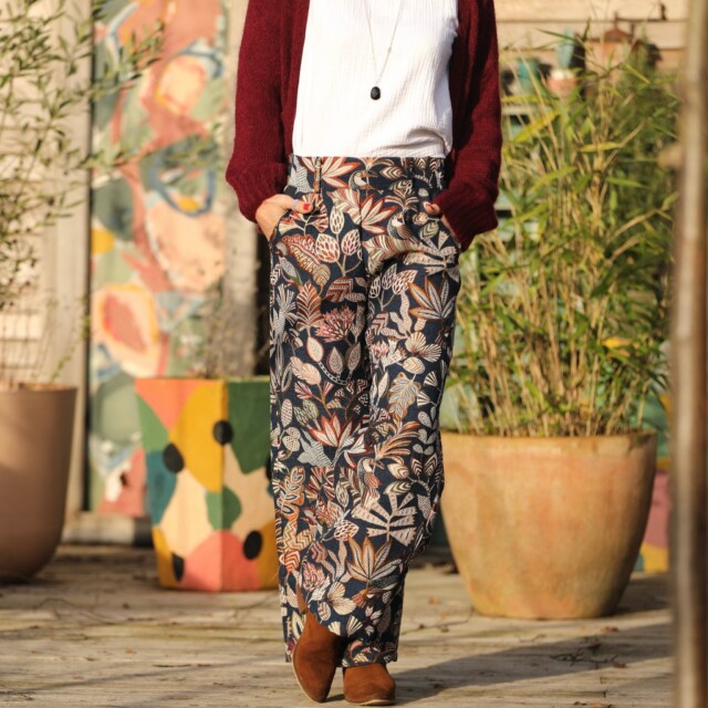 Quintessence - Pantalon Tom - jacquard passiflore/bleu nuit