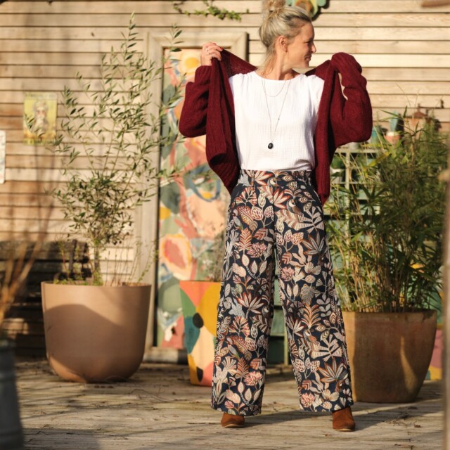 Quintessence - Pantalon Tom - jacquard passiflore/bleu nuit