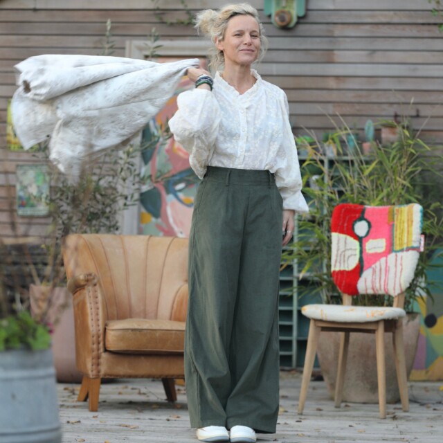 Quintessence - Pantalon Tom - velours milleraies kaki