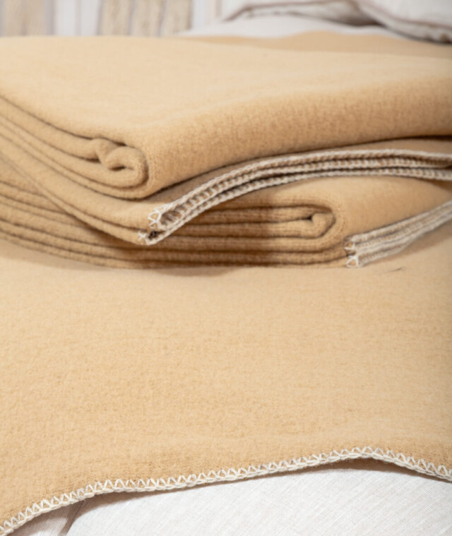 Ardelaine - Plaid tricoté en laine