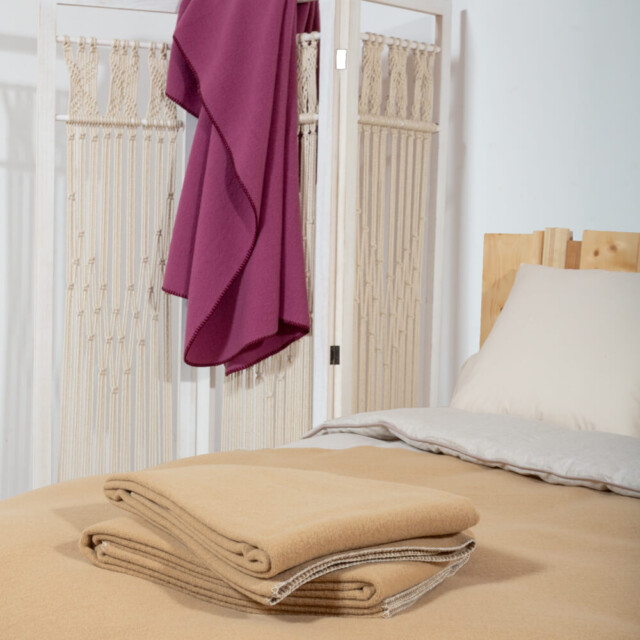 Ardelaine - Plaid tricoté en laine