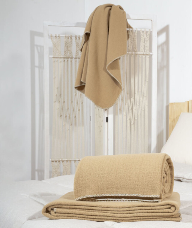 Ardelaine - Plaid tricoté en laine