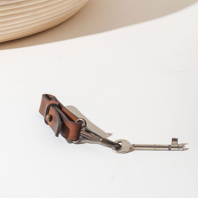 Bleu De Chauffe - Porte clé Mousse - Pain Brûlé