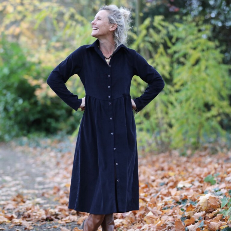 Quintessence - Robe Arlène - Velours milleraies bleu marine