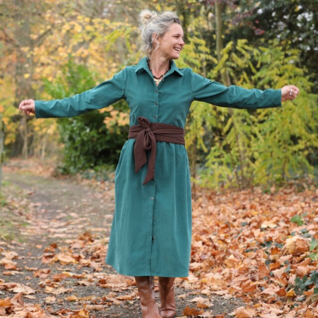 Quintessence - Robe Arlène - Velours milleraies vert émeraude