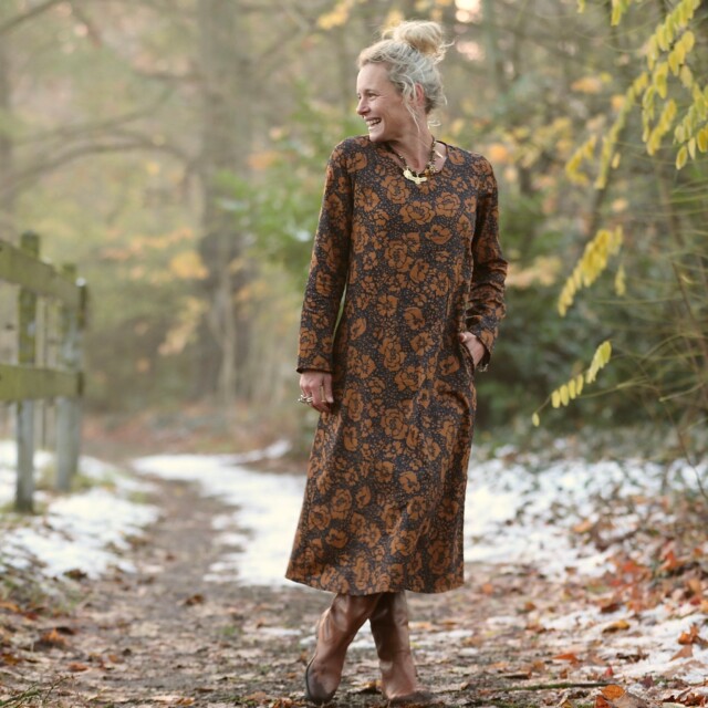 Quintessence - Robe Armande – Satin de coton Fleurs de Curcuma