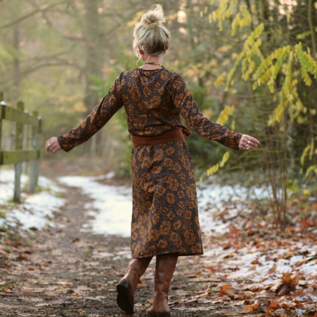 Quintessence - Robe Armande – Satin de coton Fleurs de Curcuma