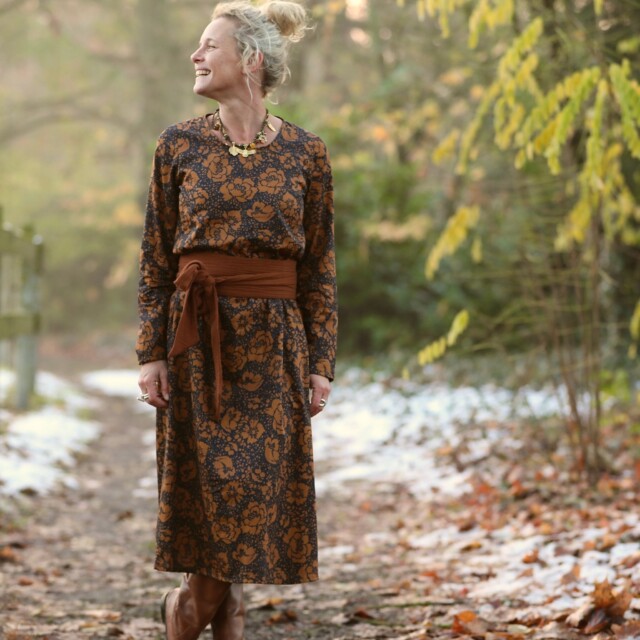 Quintessence - Robe Armande – Satin de coton Fleurs de Curcuma