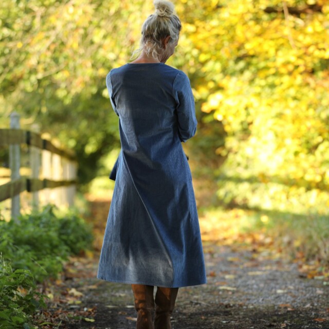 Quintessence - Robe Armande – velours côtelé bleu officier
