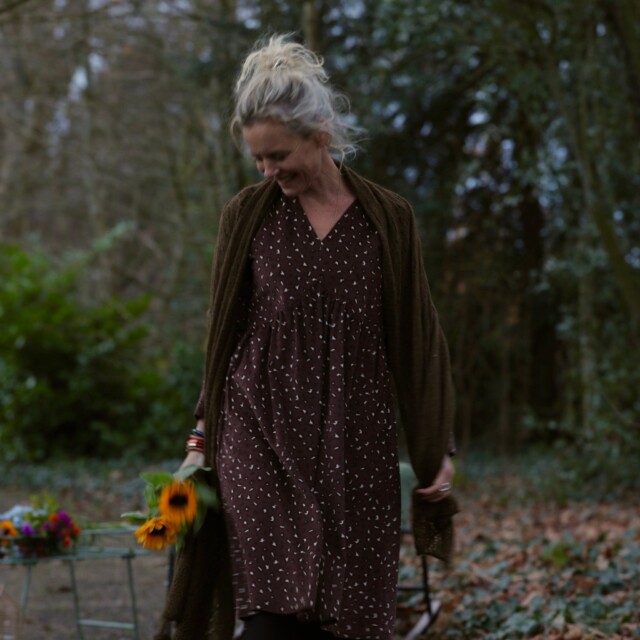 Quintessence - Robe Edonie coupe midi - Velours milleraies Léo choco