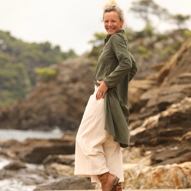 Quintessence - Robe Yuna - velours milleraies kaki