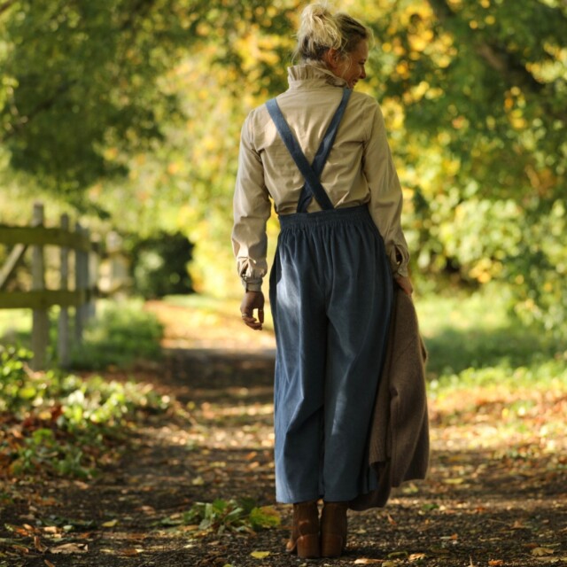 Quintessence - Salopette Isaure - velours côtelé bleu officier